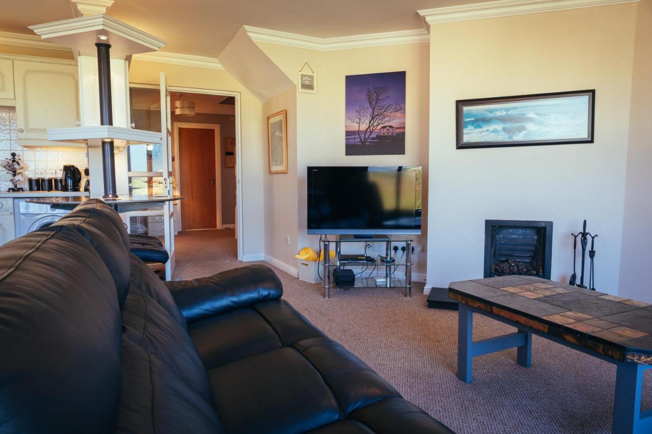 The Links Apartment Portrush Extérieur photo