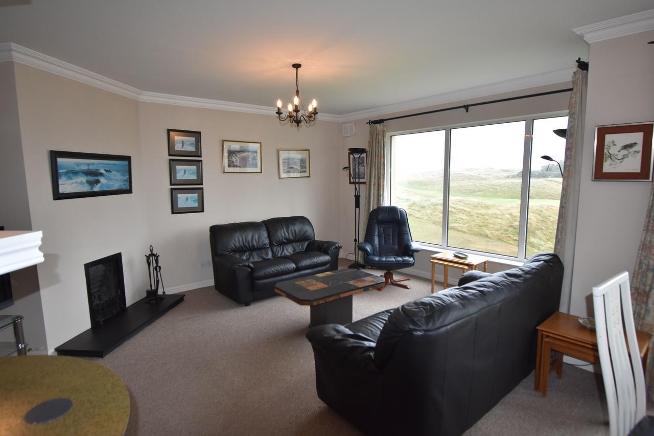 The Links Apartment Portrush Extérieur photo