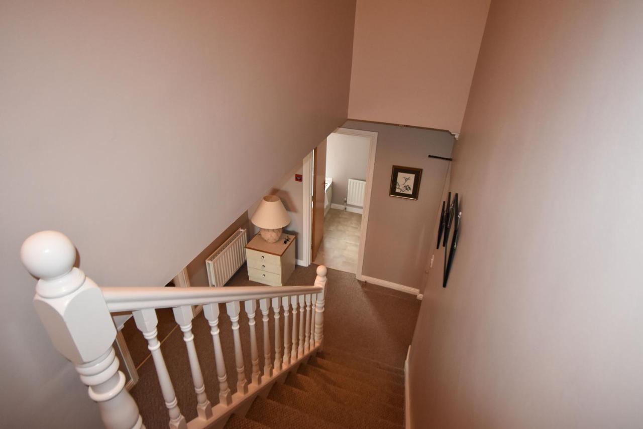 The Links Apartment Portrush Extérieur photo